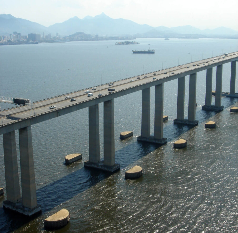 Rio_de_Janeiro_Ponte_Niteroi_Aerea_102_Feb_2006