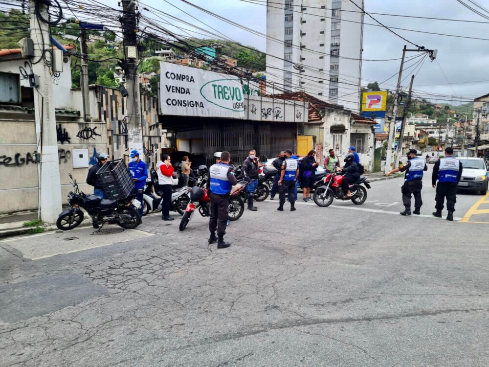 63e8e23f-46b9-432d-972e-4f02af9d7169 2