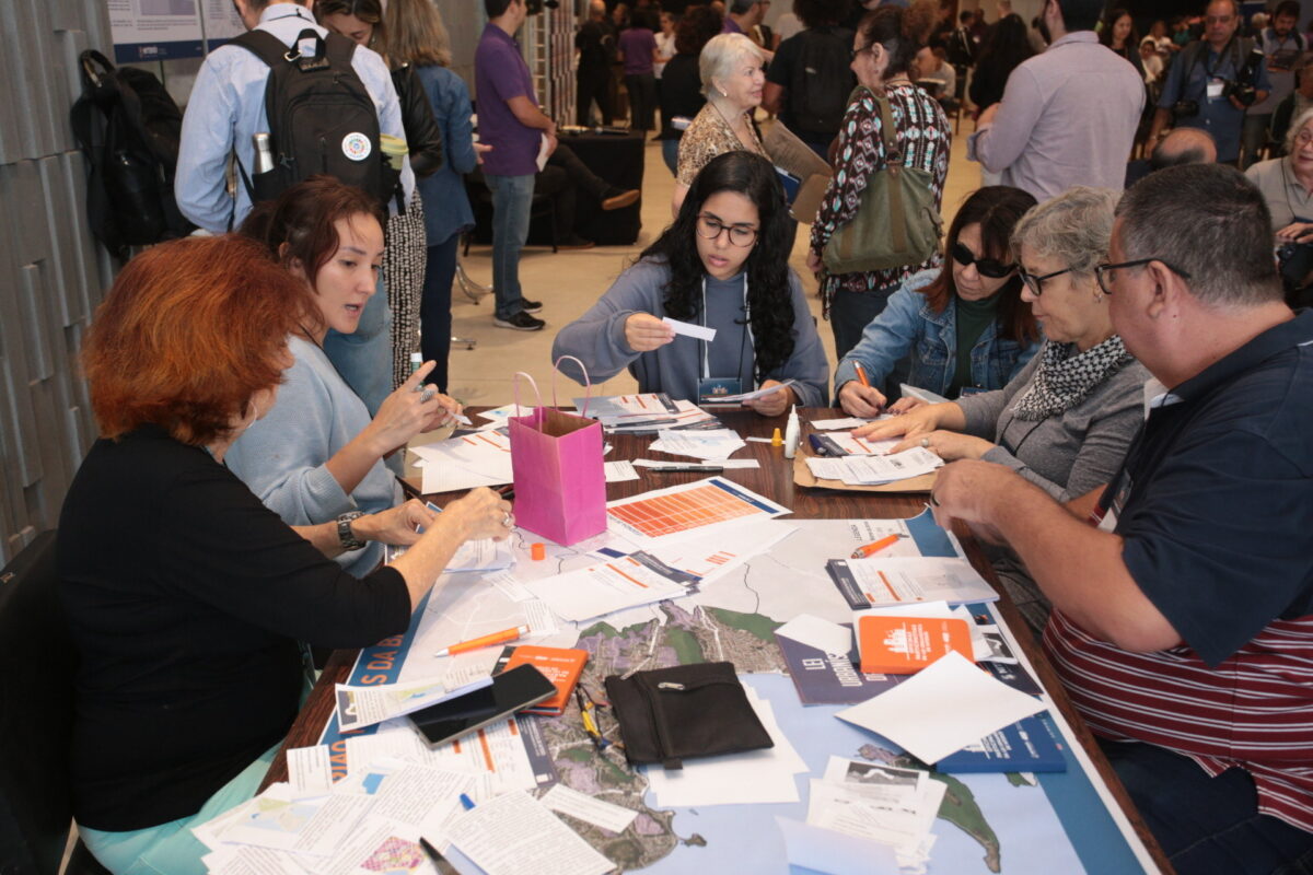 Mesas de debate_Praias da Baía