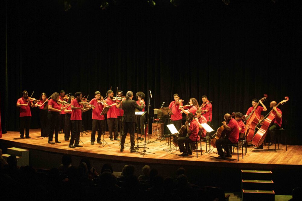 Orquestra da Grota - Foto - Daniella Anatalício