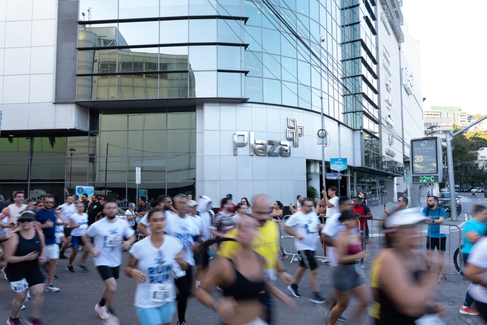 Plaza-Running--22-