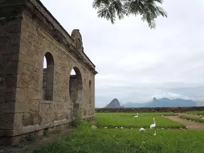 muralha-pico-fortaleza