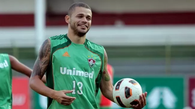 Edinho-em-dos-treinos-do-Flu-Foto-Ralff-Santos-Fluminense-FC--616x345