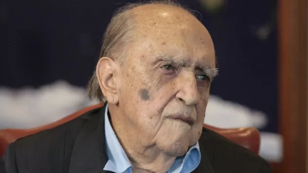 oscar-niemeyer-25-size-598