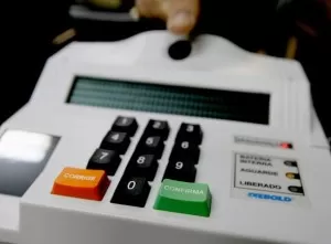 ELEIÇÕES 2012/SISTEMA BIOMÉTRICO