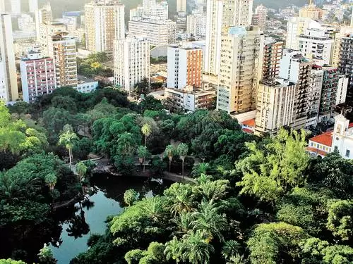 2009-278320485-2009052547899_jpg_20090525