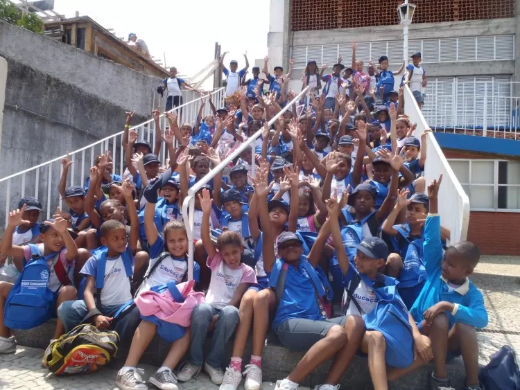Escola-José-de-Anchieta-Morro-do-Céu-Niterói