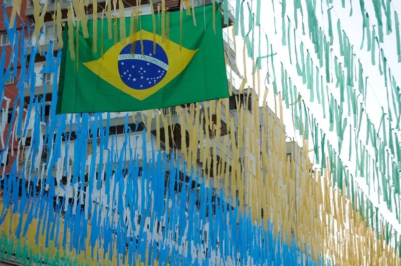 913261-agencia20brasil_rj_20rua20decorada_copa20do20mundo__tng9364_1