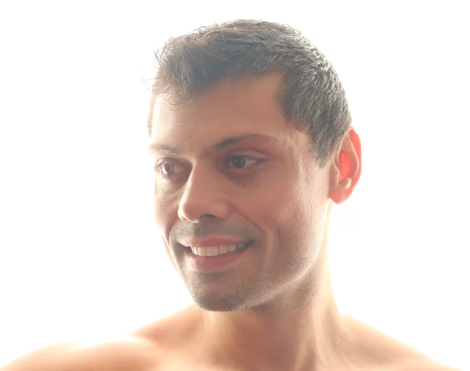 foto autor capa DESNUDO