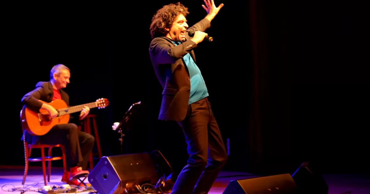 Marcos Sacramento - Aracy de Almeida - Foto de Luciola Villela