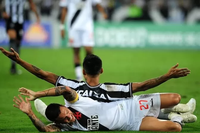 vasco boTA . capa