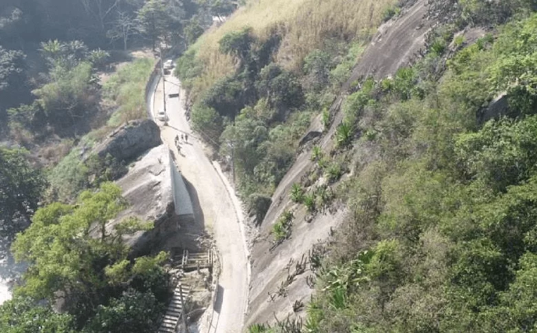 Obra parada em Jurujuba