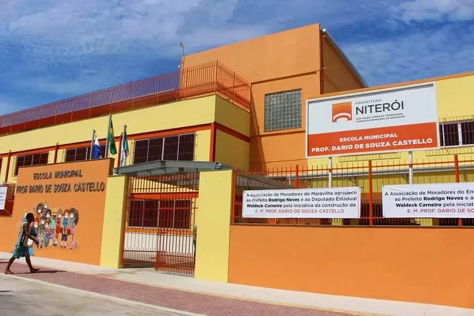 Escola-Municipal-Professor-Dario-de-Souza-Castello