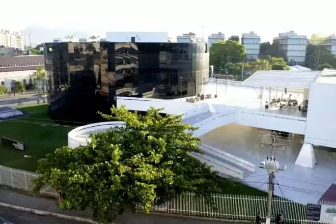 1_bruno_eduardo_alves___centro_petrobras_de_cinema1-62453