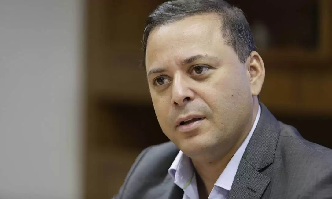 xrodrigo-neves.jpg.pagespeed.ic_.F0Aq4ByAP0