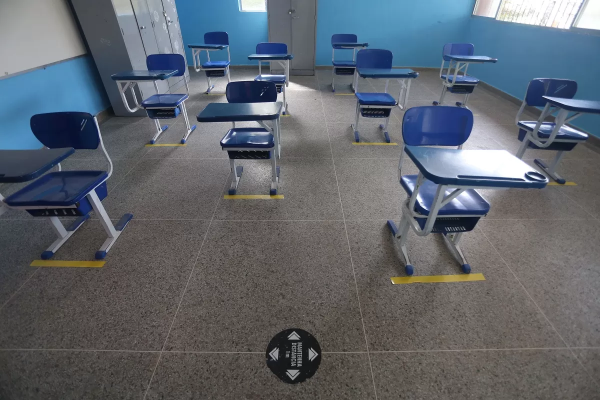 educacao_Douglas-Macedo-1
