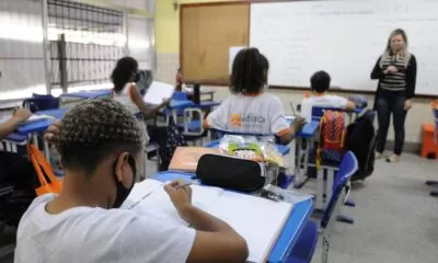 volta-as-aulas-Niteroi-1536x862