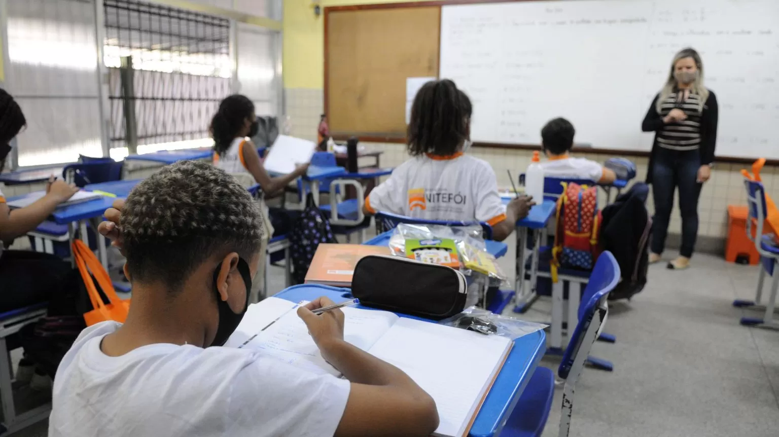 volta-as-aulas-Niteroi-1536x862