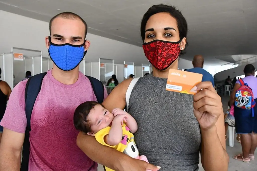 Moeda-Social-Arariboia-já-fez-circular-mais-de-R-25-milhões-em-Niterói-RJ-1024x683
