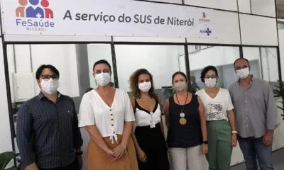 FeSaude---Da-esq-p-dir---Daniel-Cortez,-Sub-Secretária-Camilla-Franco,-Stefânia-Soares,-Anamaria-Schneider,-Renata-Porto-e-Antonio-Carlos-Brito-_6235-(2)
