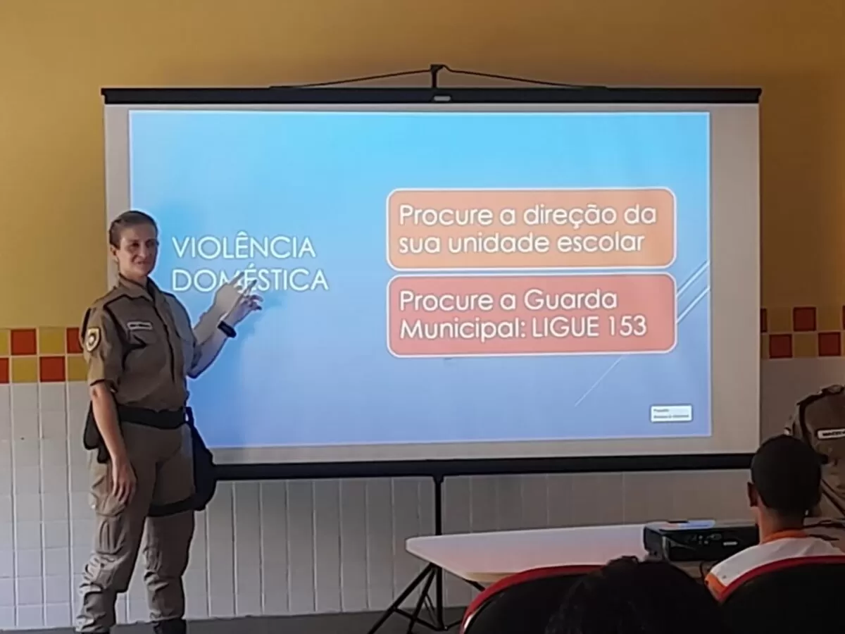 Foto 2 Bate Papo nas escolas