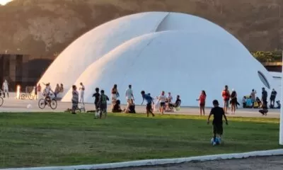 9e8f8246-0ad6-44b3-b91c-1abd98ce8b55 (1) (1)