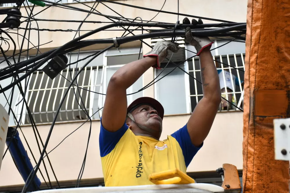 Retirada de fios 4 - Bruno Eduardo Alves