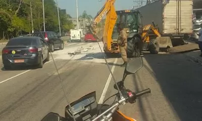 Acidente-na-Estrada-Francisco-da-Cruz-Nunes-em-Piratininga