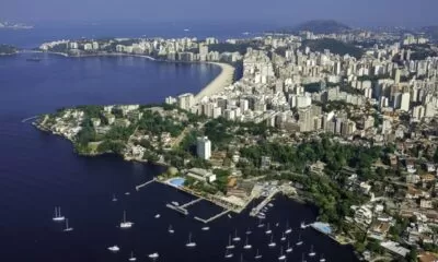 1098088414-294902442